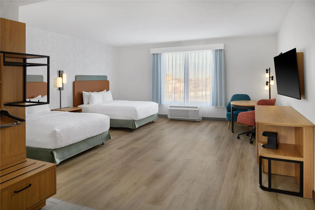 Hampton Inn by Hilton Midland West