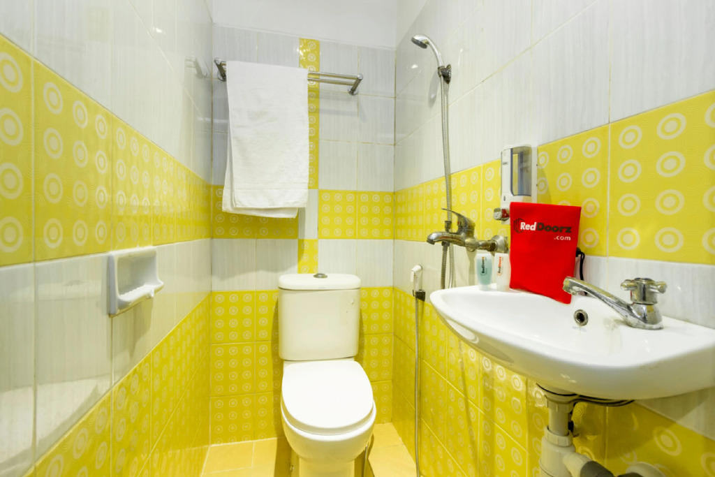 Reddoorz near Gajah Mada Plaza 2