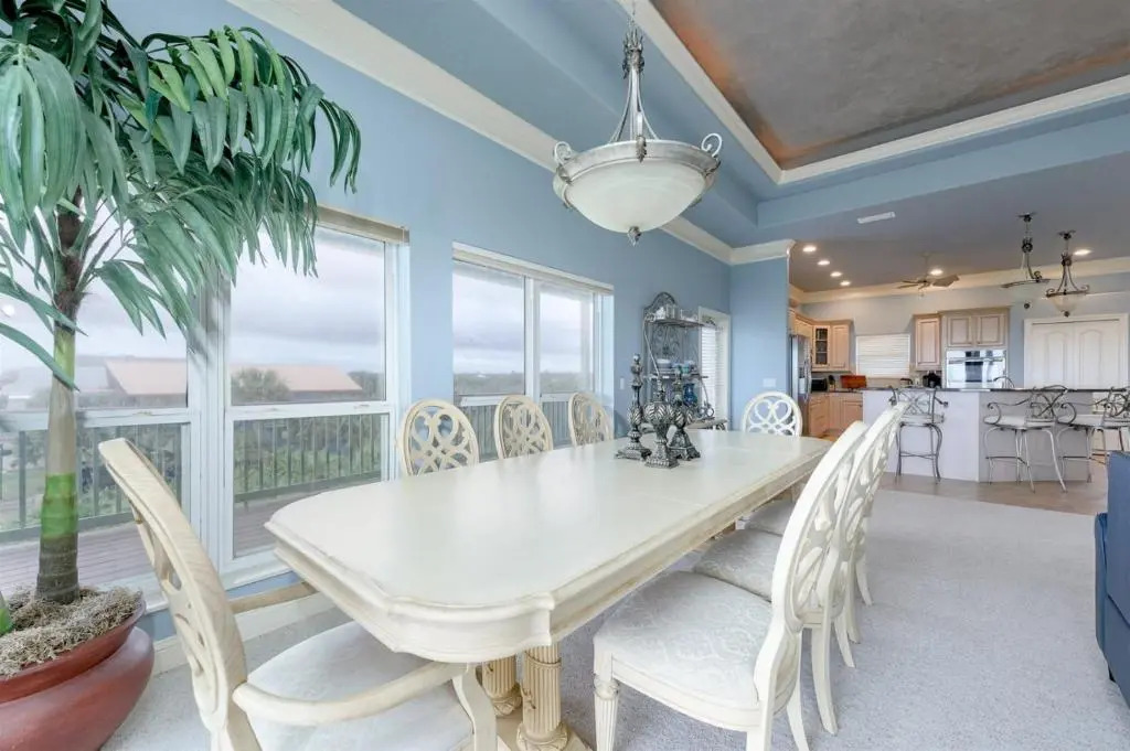 Ocean Vista Heaven