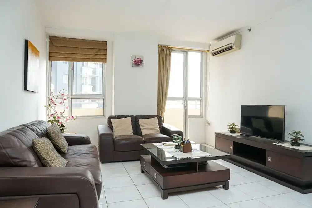 Spacious 1Br Apartment With City View At Paladian Park