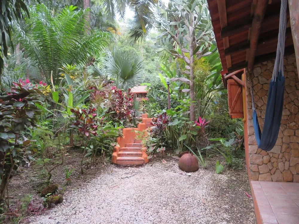Havana Lodge
