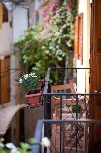 Katerina Traditional Rooms