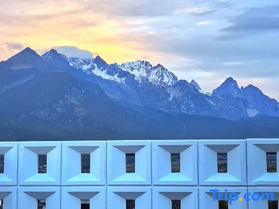 Lijiang Yushanyuni Snow Mountain View Boutique Hotel