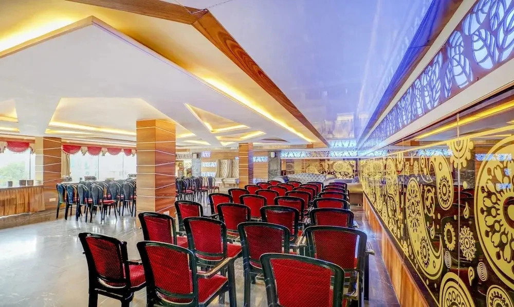 Deodutt Palace Hotel