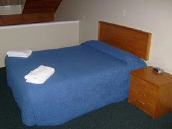Hobson Motor Inn