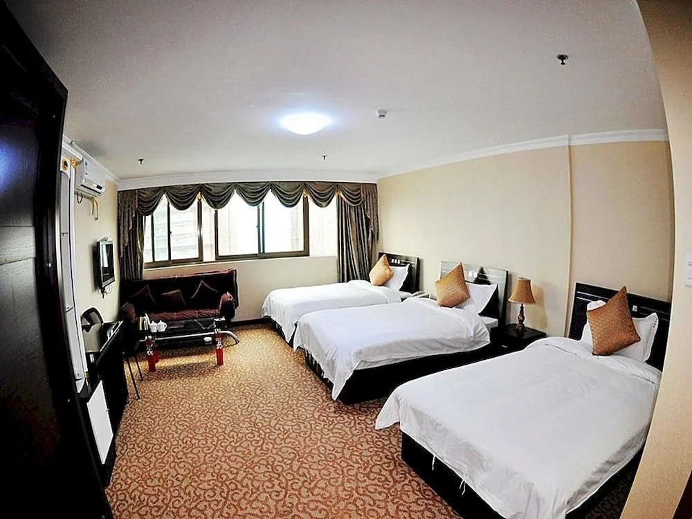 Huasheng Business Hotel
