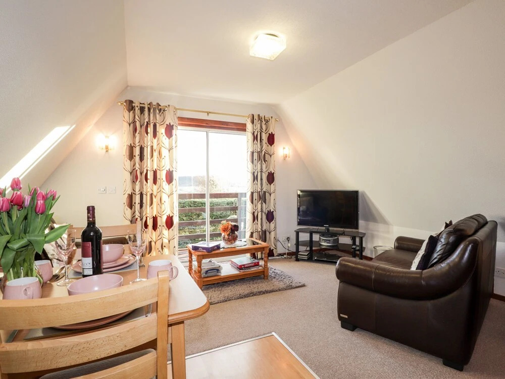 Larchfield Chalet 2