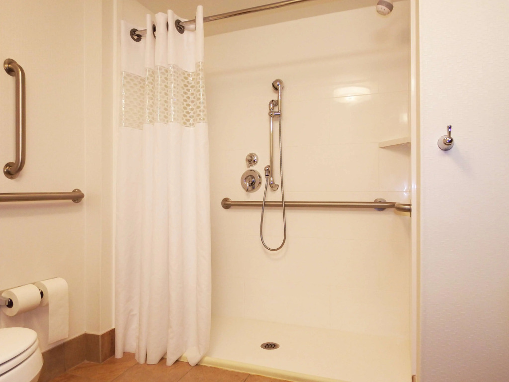 Hampton Inn Charleston-Southridge