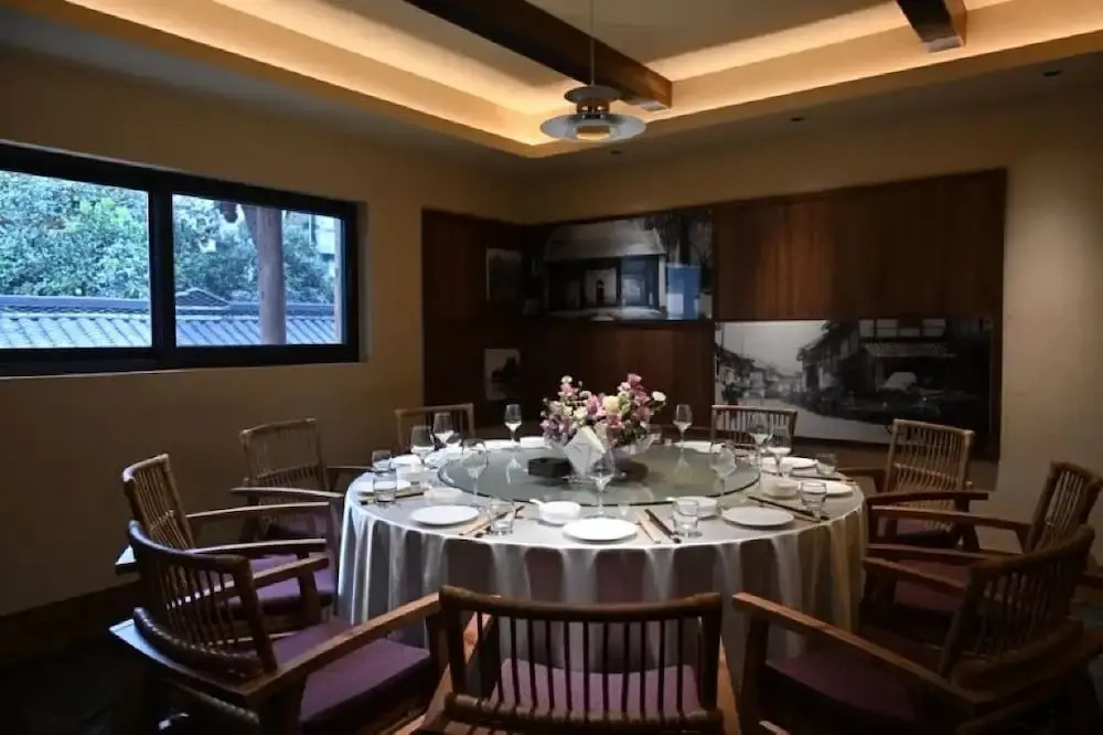 Ancient Charm Inn Chengdu Chunxi Road
