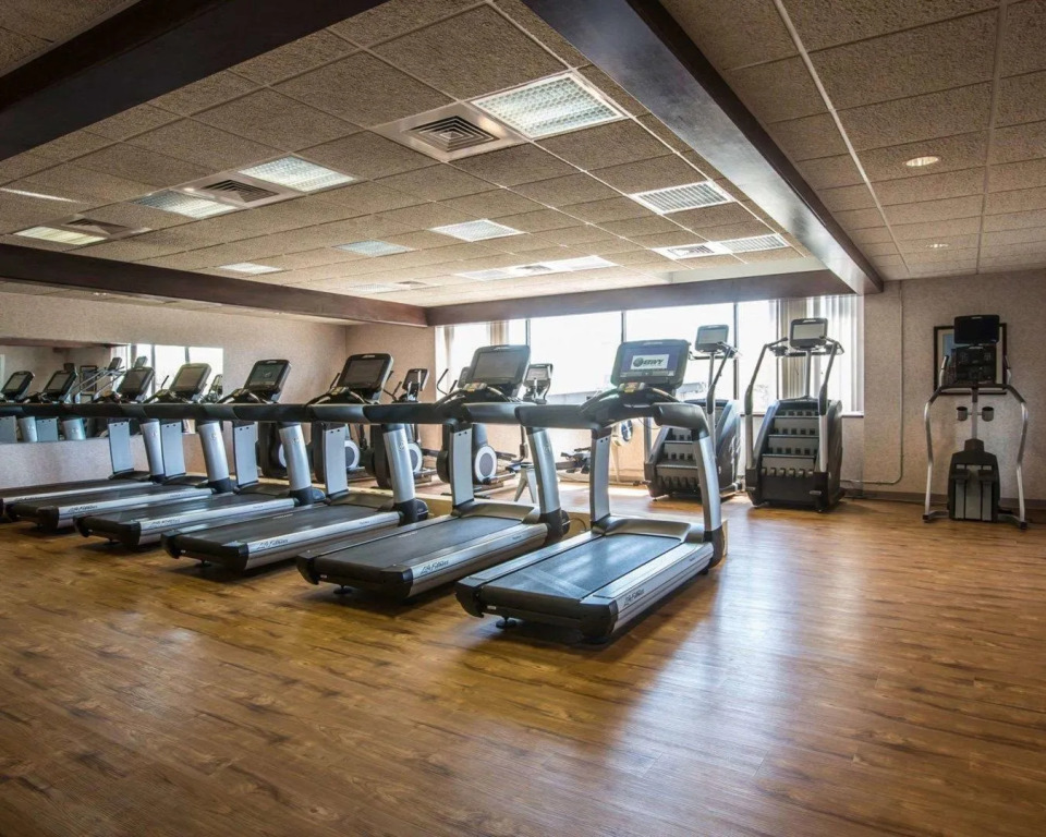Comfort Inn Manchester Airport
