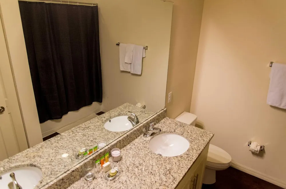 8907 Shine Dr, Kissimmee FL 34747