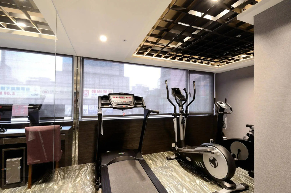 V-one Vogue Hotel