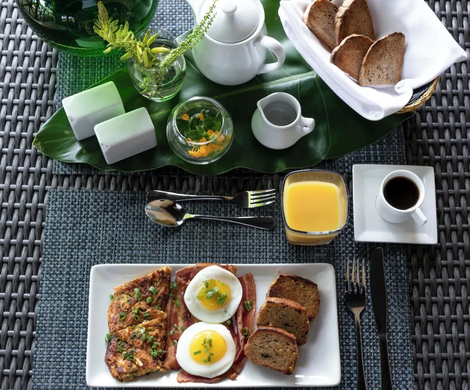 Secret Harbour Boutique Hotel and Marina