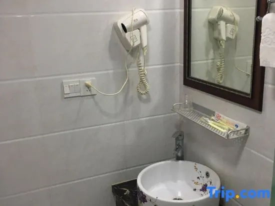 Xinhao Fashion Hotel