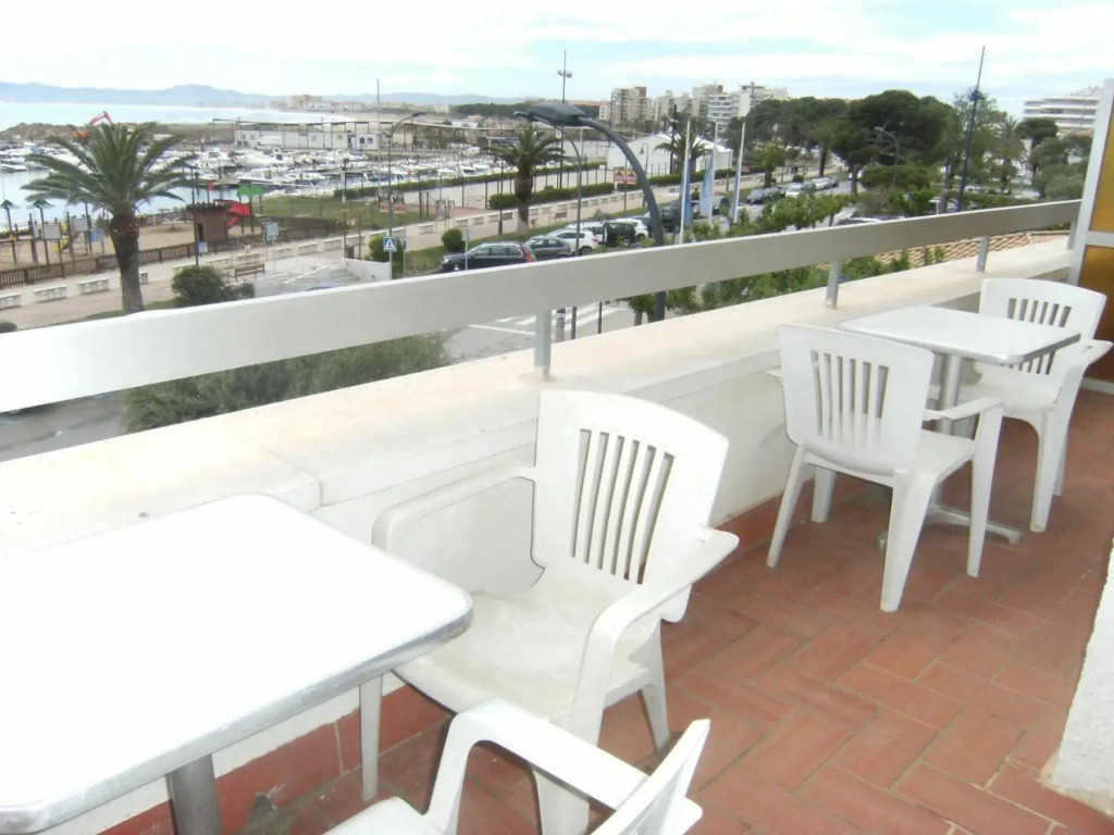 Marina 2-C