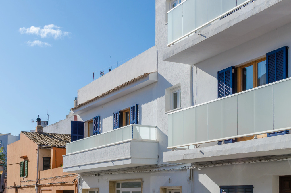 Port Apartments
