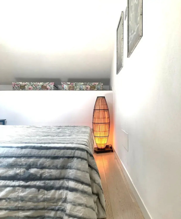 cozy and Bright Flat in Isola- Pergola 4