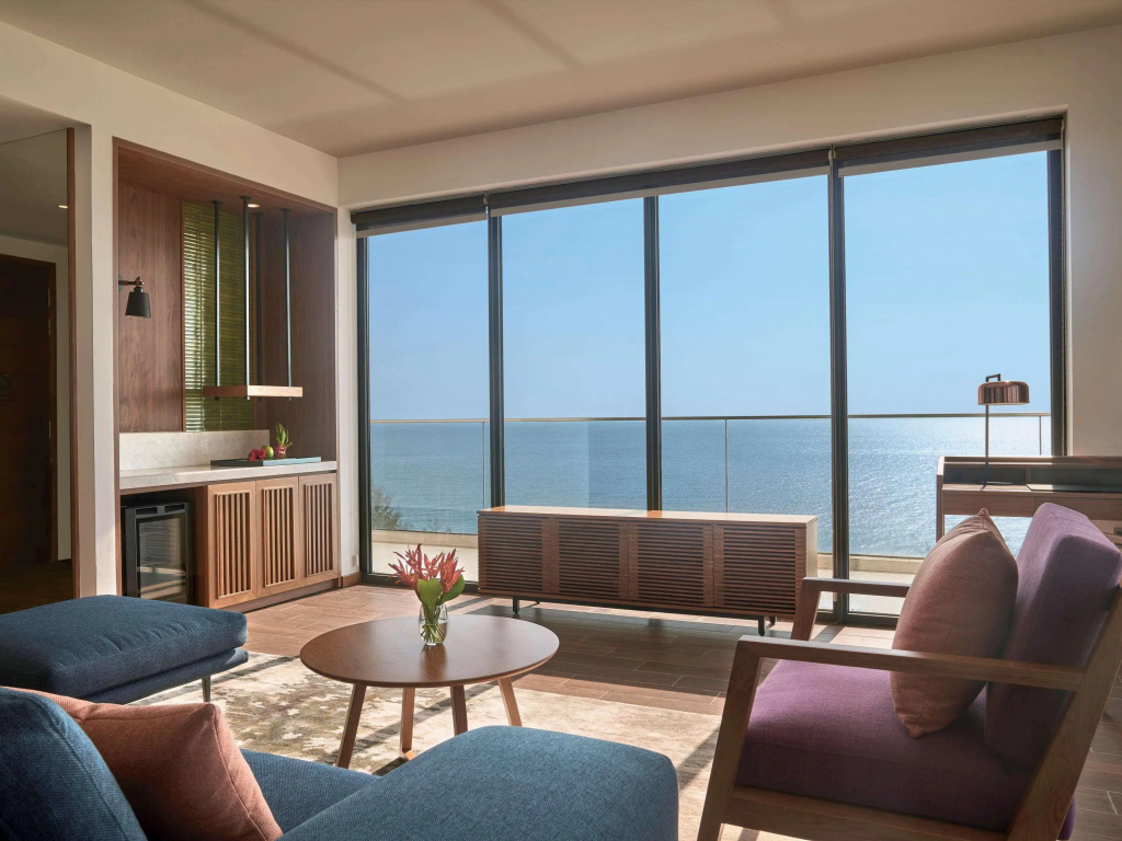 Курортный отель Mövenpick Resort Waverly Phu Quoc
