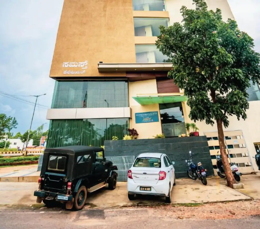 Samasth Palatial by Yuvraj GroupofHotels