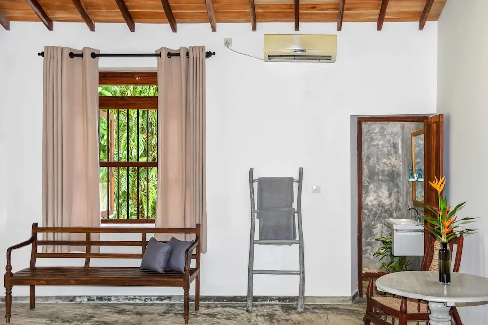 Antique Ceylon Villa