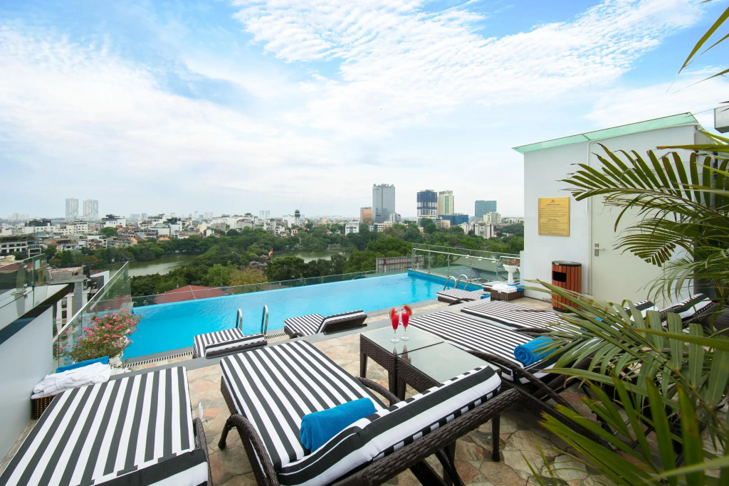 The Oriental Jade Hotel