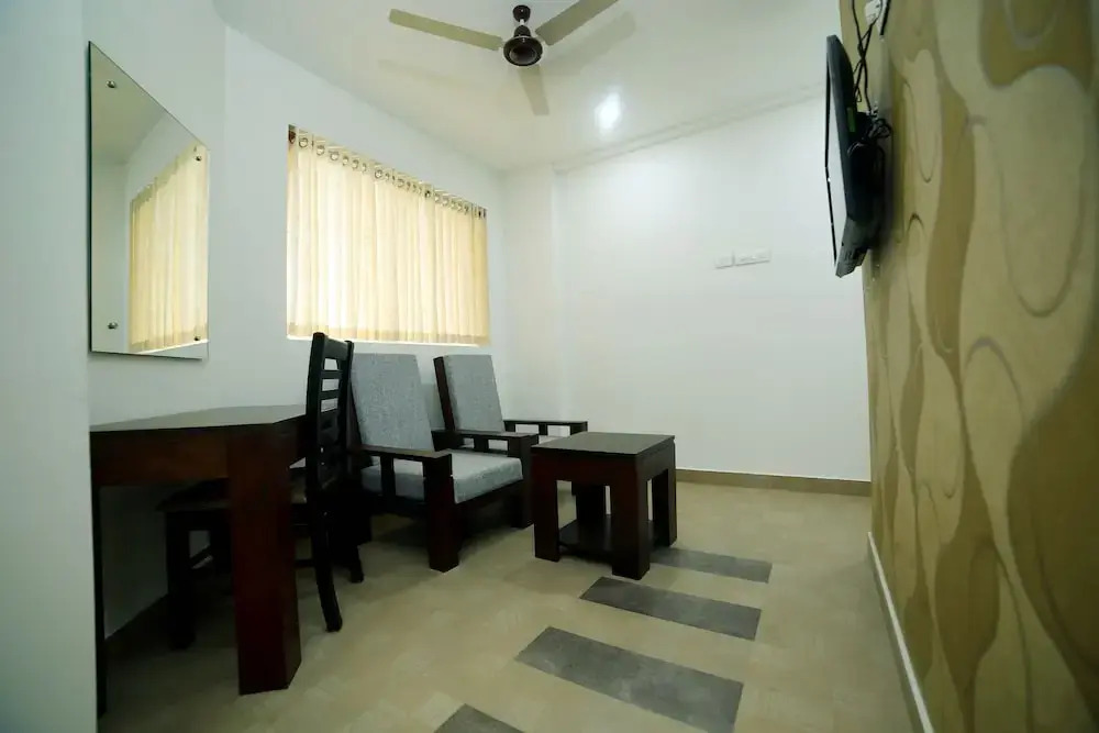 Beachway Hotel