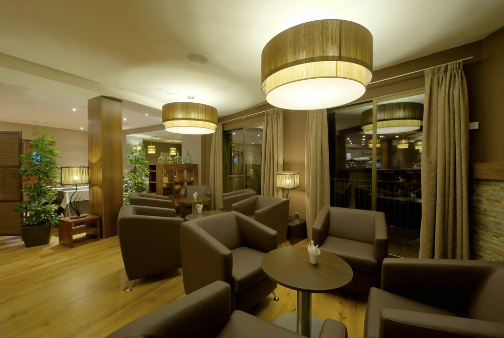 Hotel Cotori