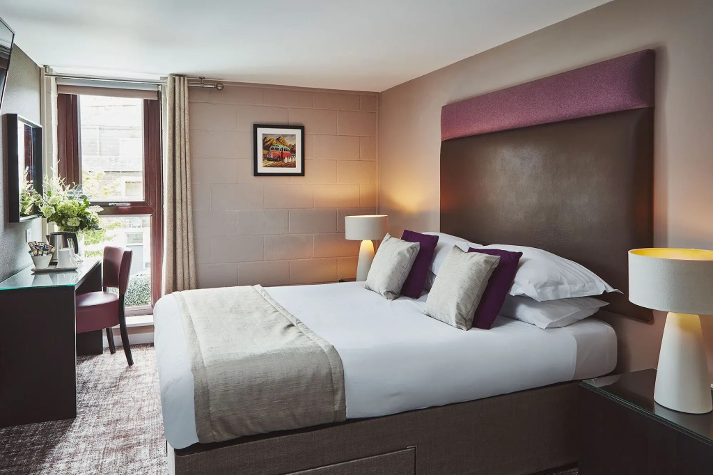 The Ranald Hotel