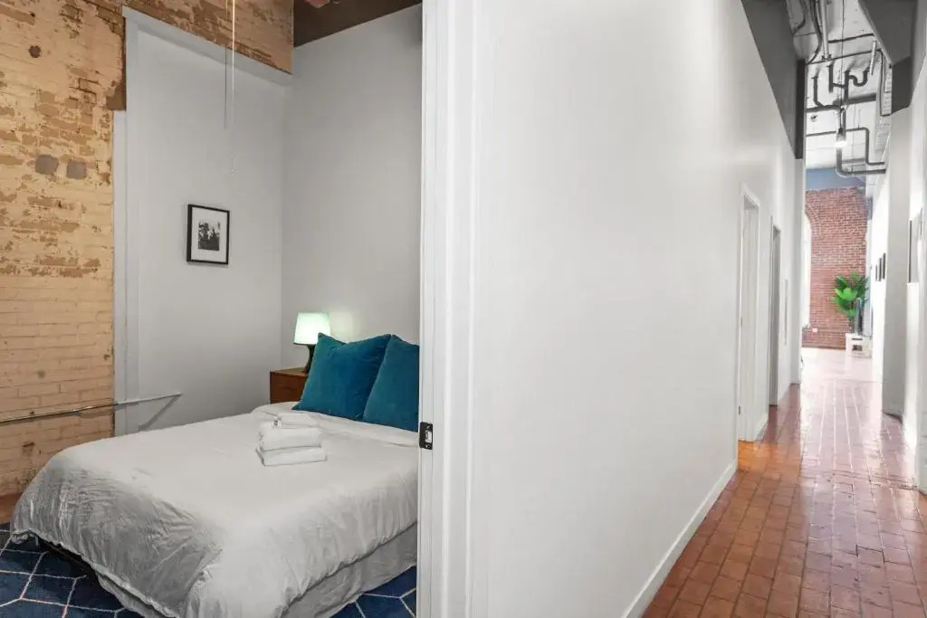 THE WONDER - Modern MW Apts with Rooftop by Zencity