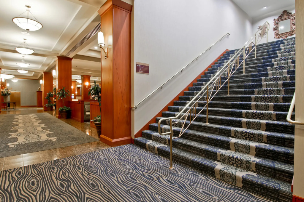The Grove Hotel