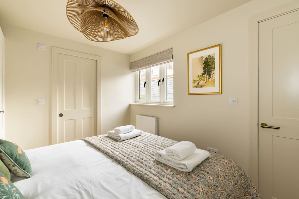 Your Place - 2 Bedroom Mews House in Notting Hill