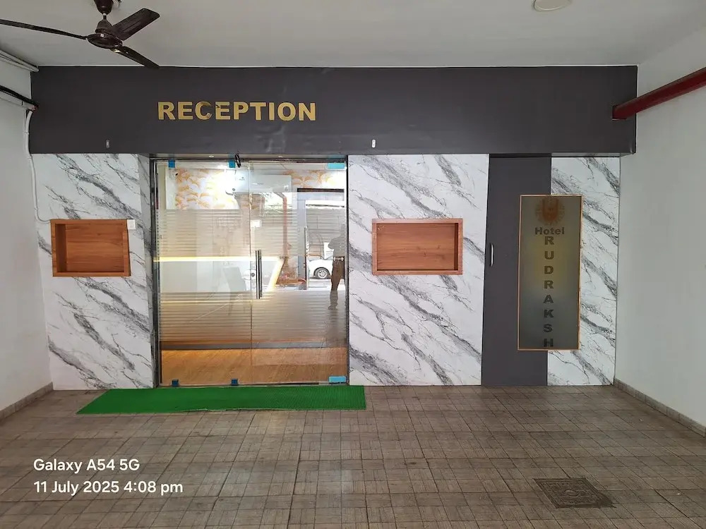 Hotel Rudraksh