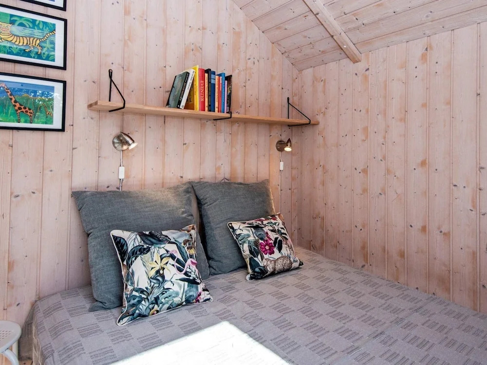 6 person holiday home in Hemmet
