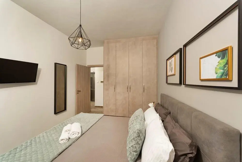 Our Cosy Home - At001