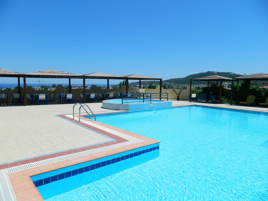 Telhinis Hotel & Apartments