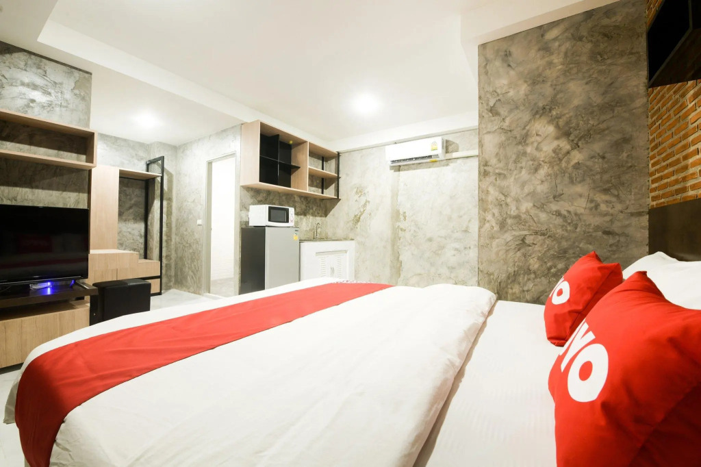 OYO 347 Southside Residence