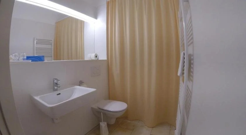 Hotel Aton