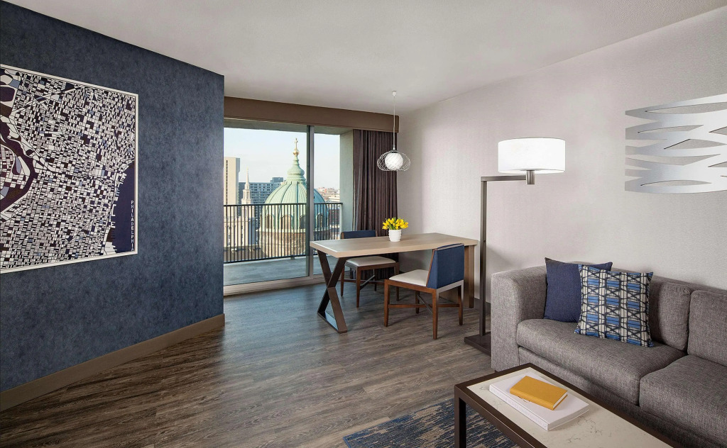 Embassy Suites Philadelphia - Center City