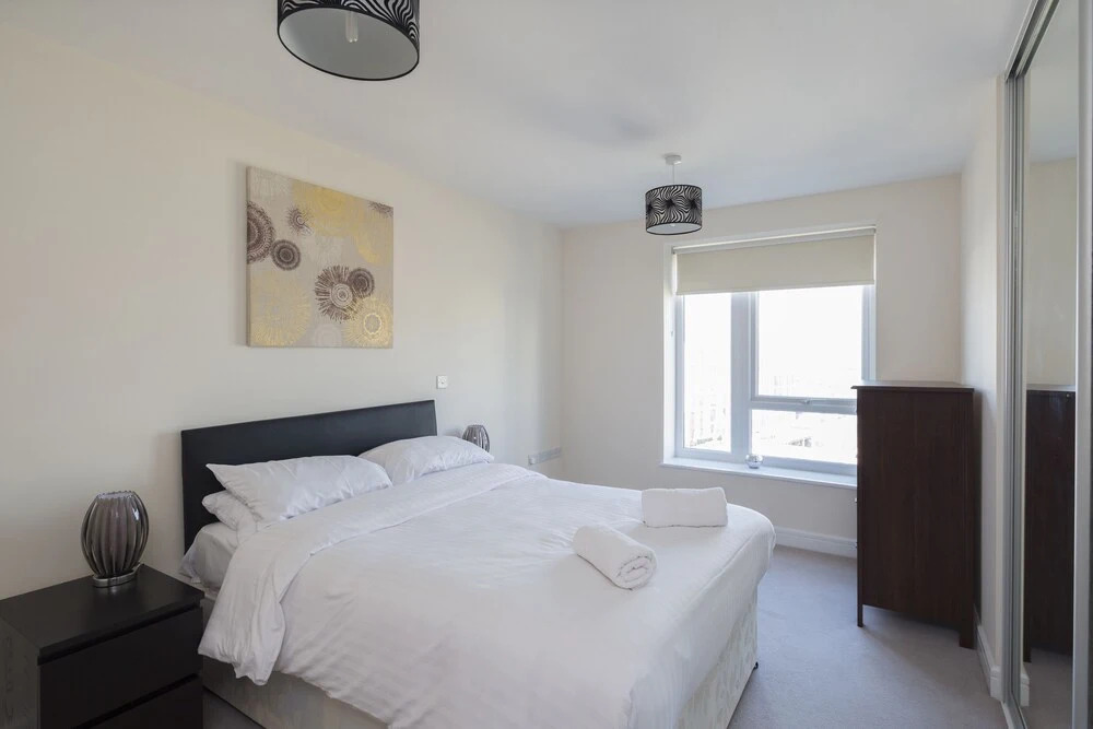 The Pier Apartment 2 With Balcony and Parking