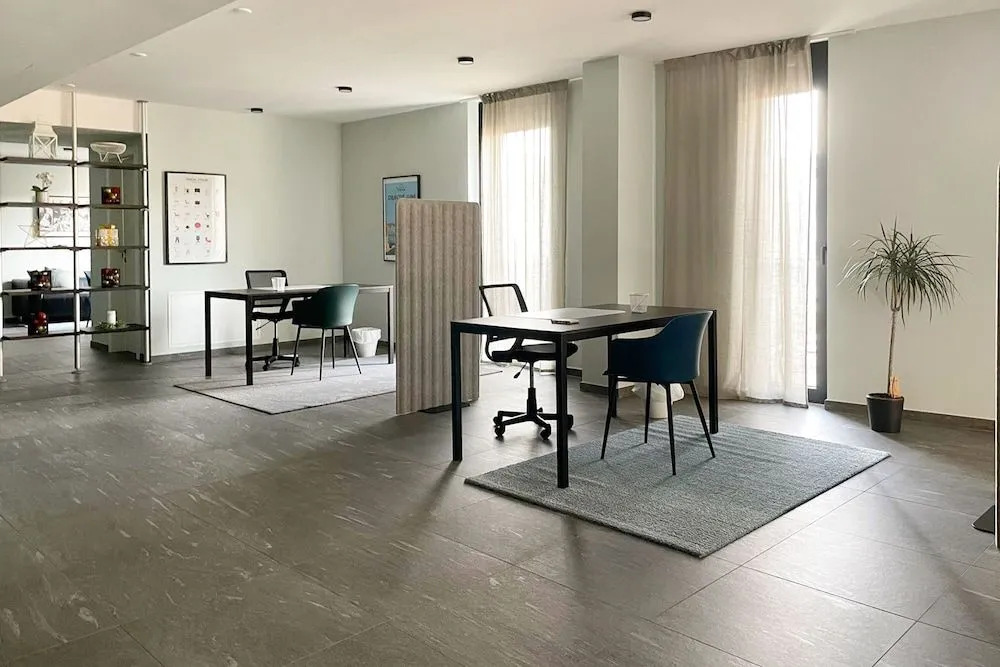 Icon H 308 Suite Micro-living