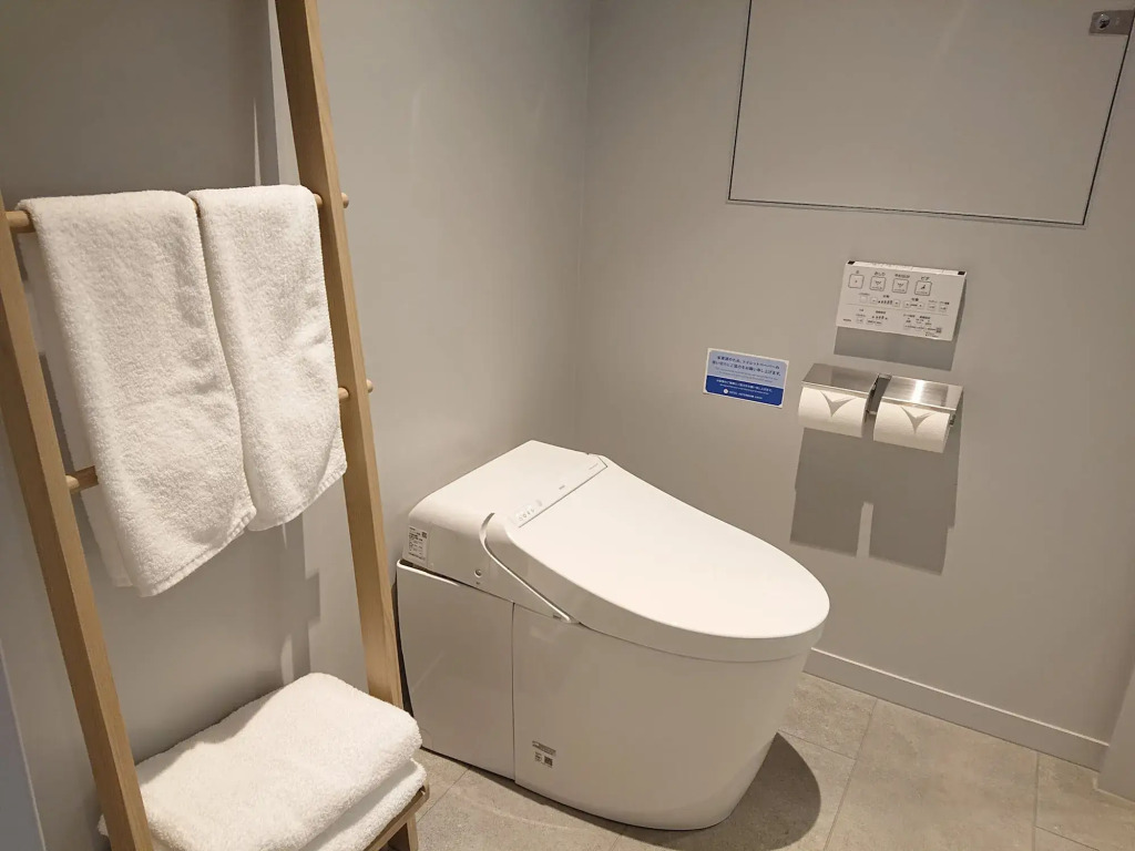 HOTEL ANTEROOM NAHA