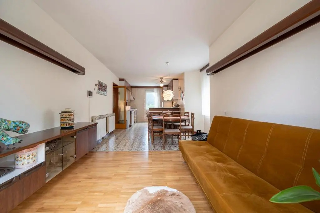 Ljubljana C17 - 5 Bedroom Private House with a Garden