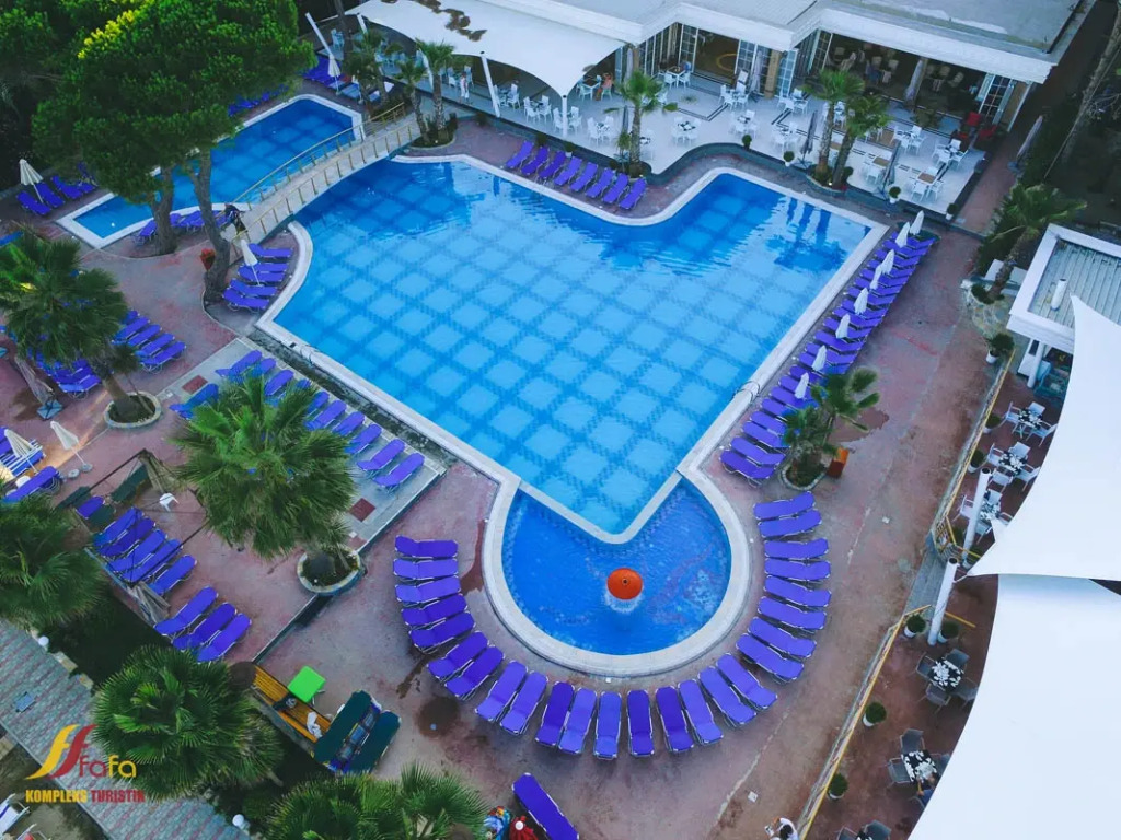 Grand Blue FAFA Resort & Spa