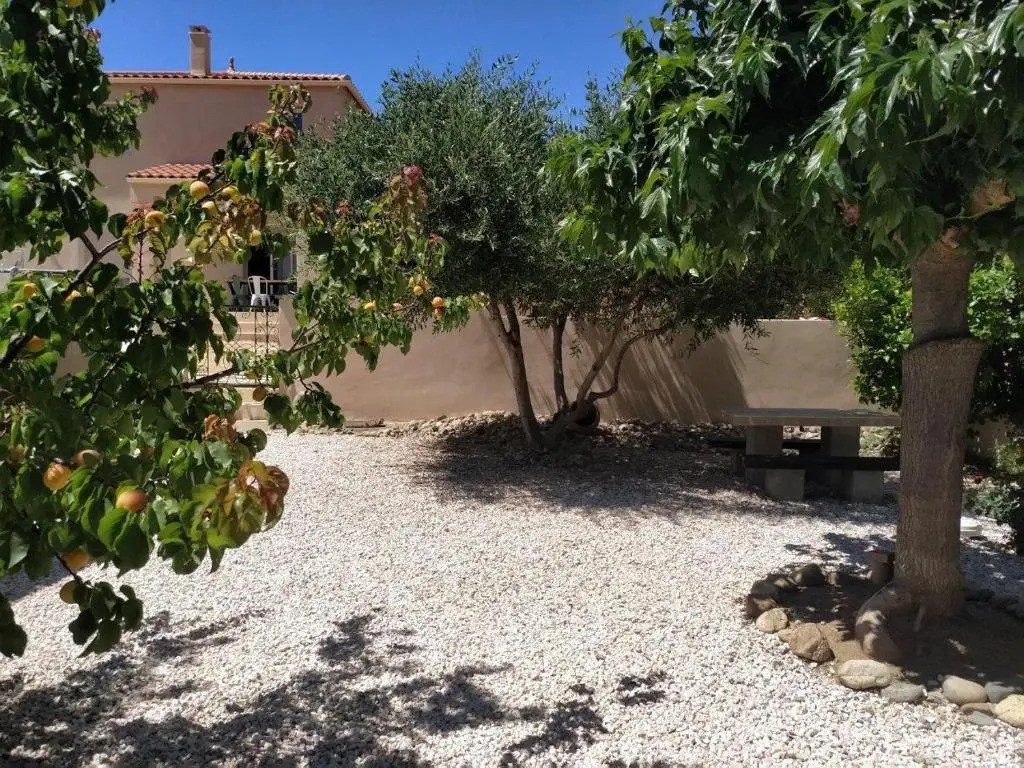 Jolie Villa 6 couchages secteur Calme / proche Montagnes - Plages - ESPAGNE