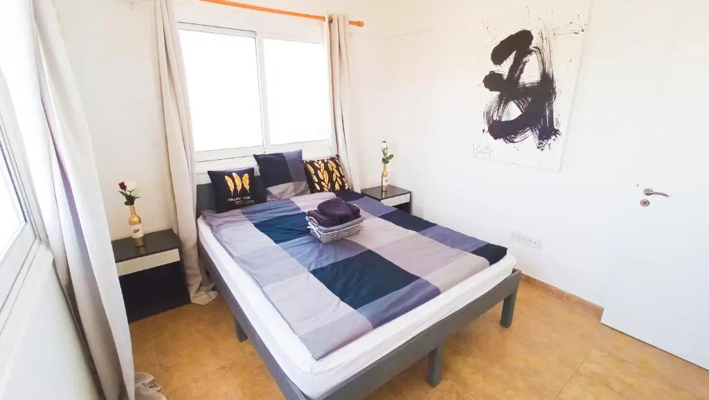 Luxury private rooms -SEA VIEW, GYM- 5 Min from beach! - private room in shared apartment