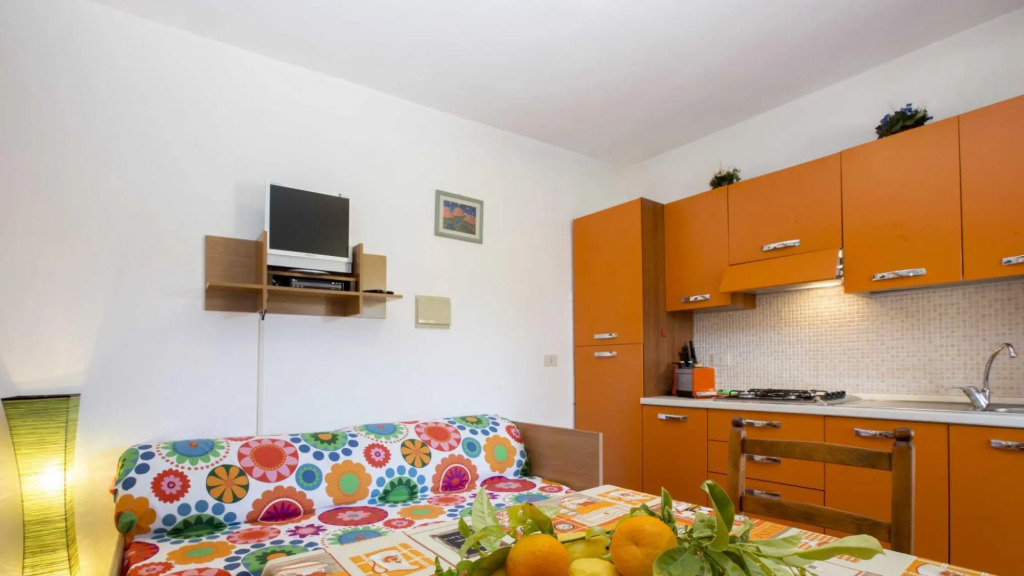 Apartment 3 Fetovaia apartments, just 300 meters from the beach with amazing view and parking-FETOVAIA TRILO 3