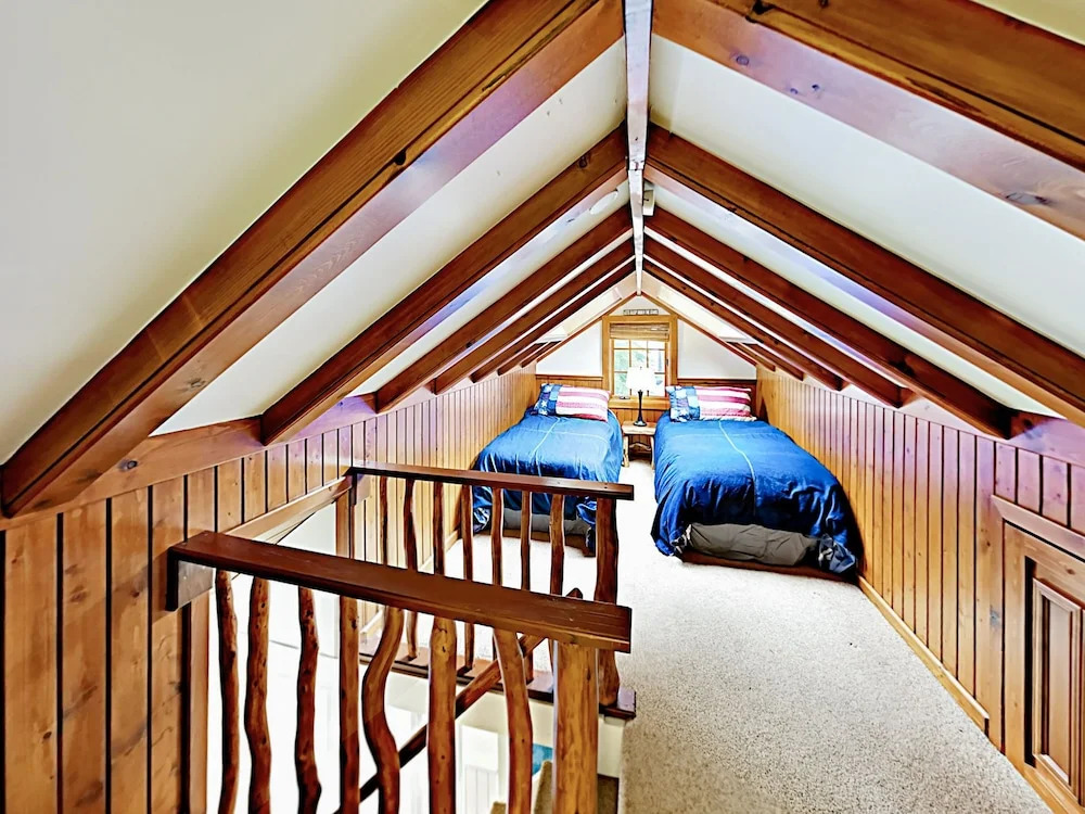 Turquoise - 2 Br Cabin