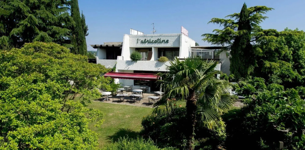 Logis Hôtel lAbricotine