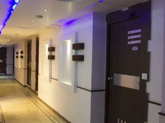 FabHotel Classic Inn Navrangpura