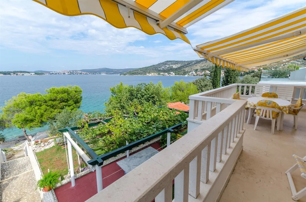 Apartment Jakov